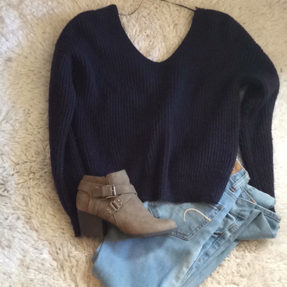 Anthropology  knot back v-neck sweater